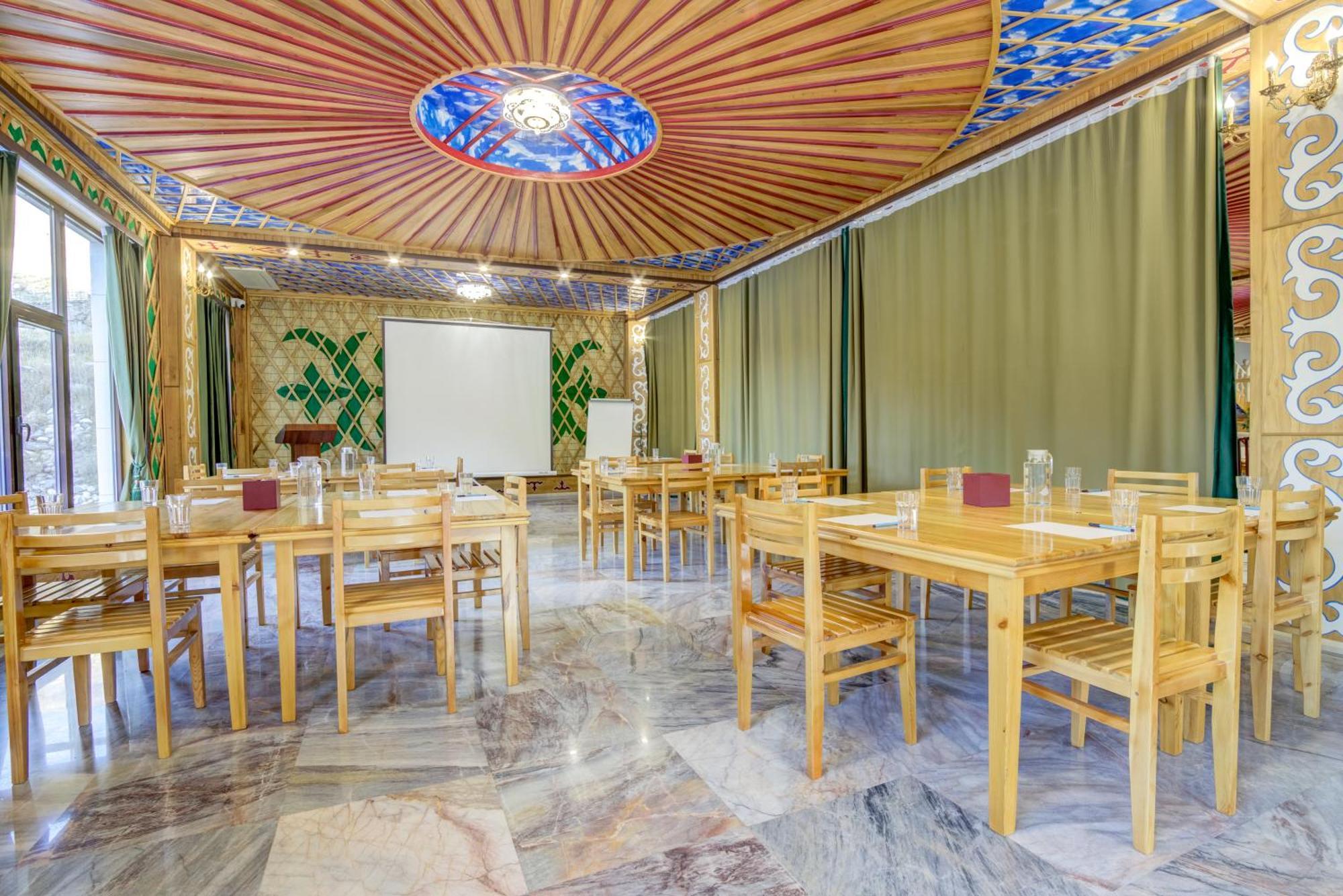 Mountain View Hot Spring Resort Kara-Bulak Exterior foto