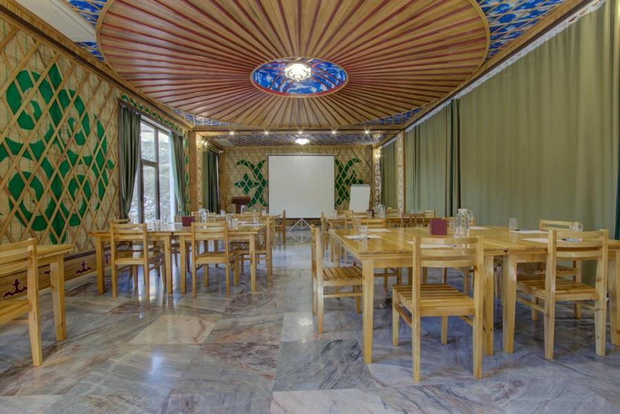 Mountain View Hot Spring Resort Kara-Bulak Exterior foto