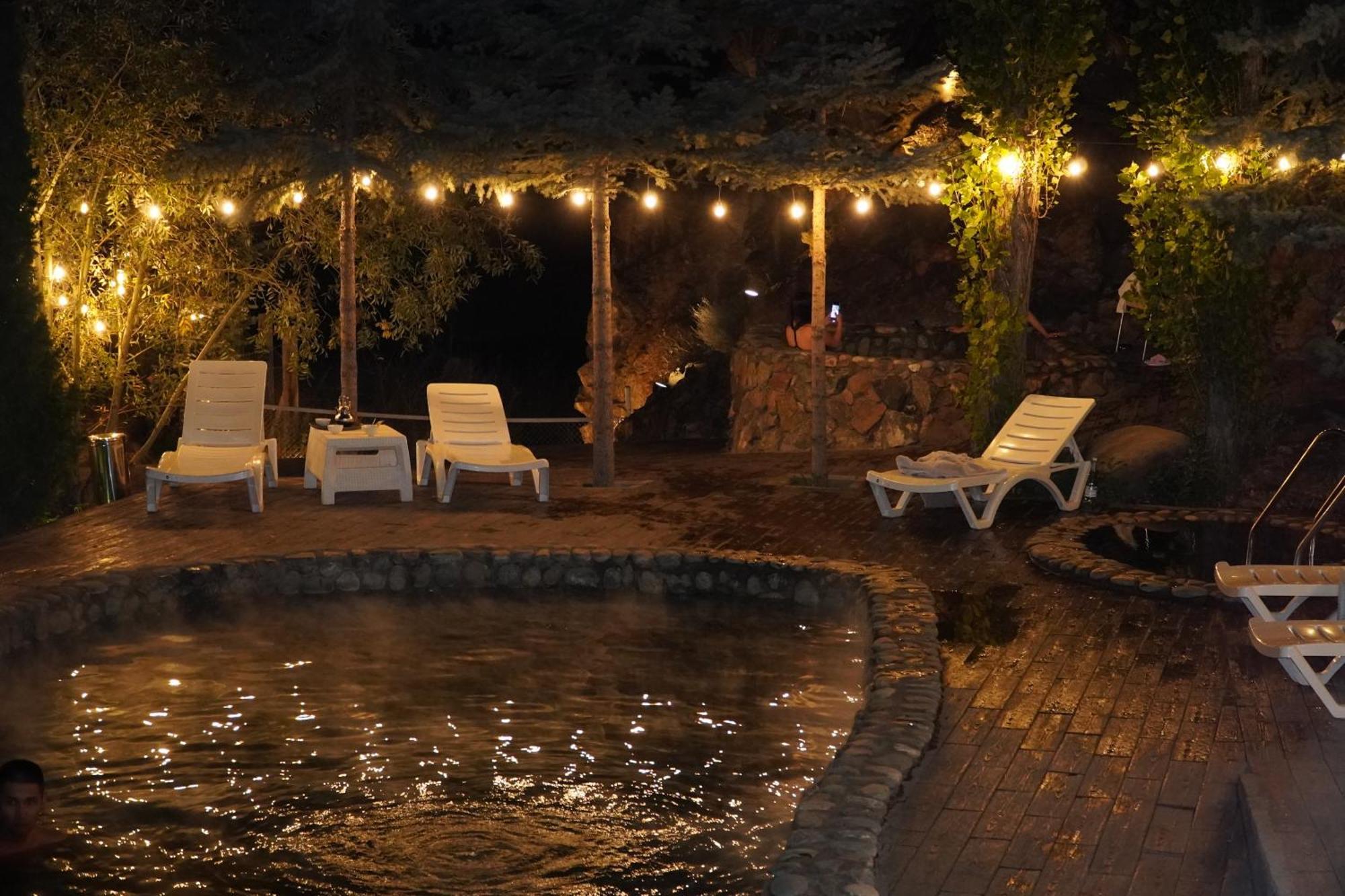 Mountain View Hot Spring Resort Kara-Bulak Exterior foto